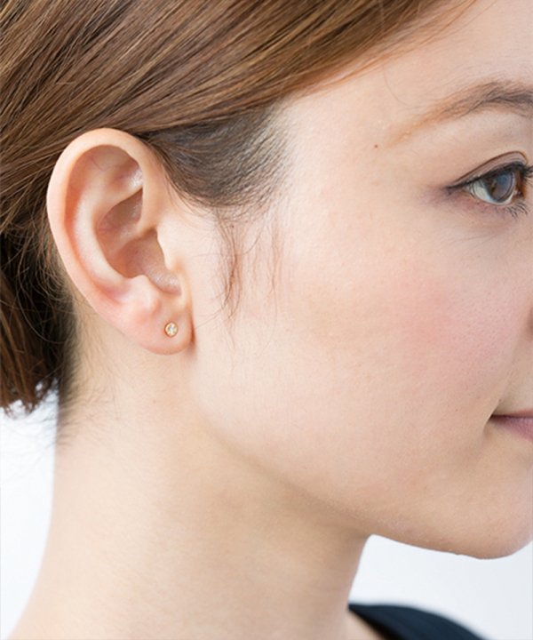 K18YGダイヤピアス - 阪急百貨店 | WEBカタログ 