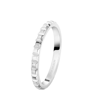 QUATRE CLOU DE PARIS キャトル クル ド パリ リング スモール