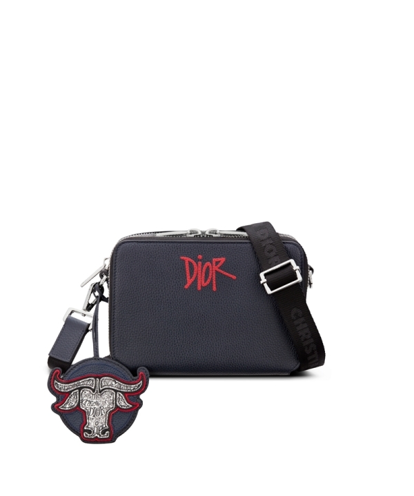 Dior And Shawn ストラップポーチ 阪急百貨店 Webカタログ