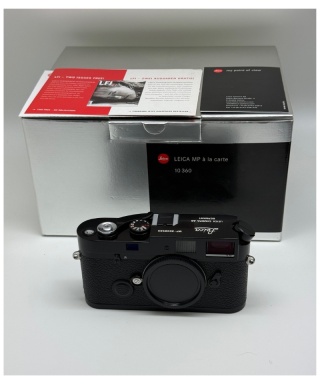 Leica(ライカ/Leica) - 阪急百貨店 | WEBカタログ