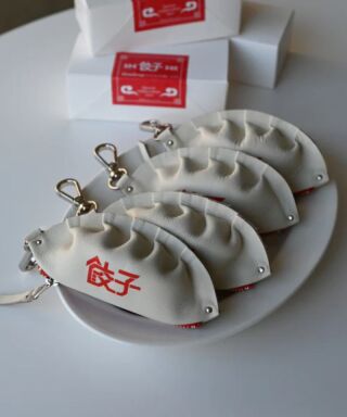 餃子レザーコインケース