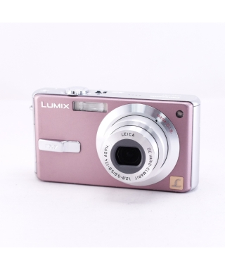 Panasonic　LUMIX DMC-FX7